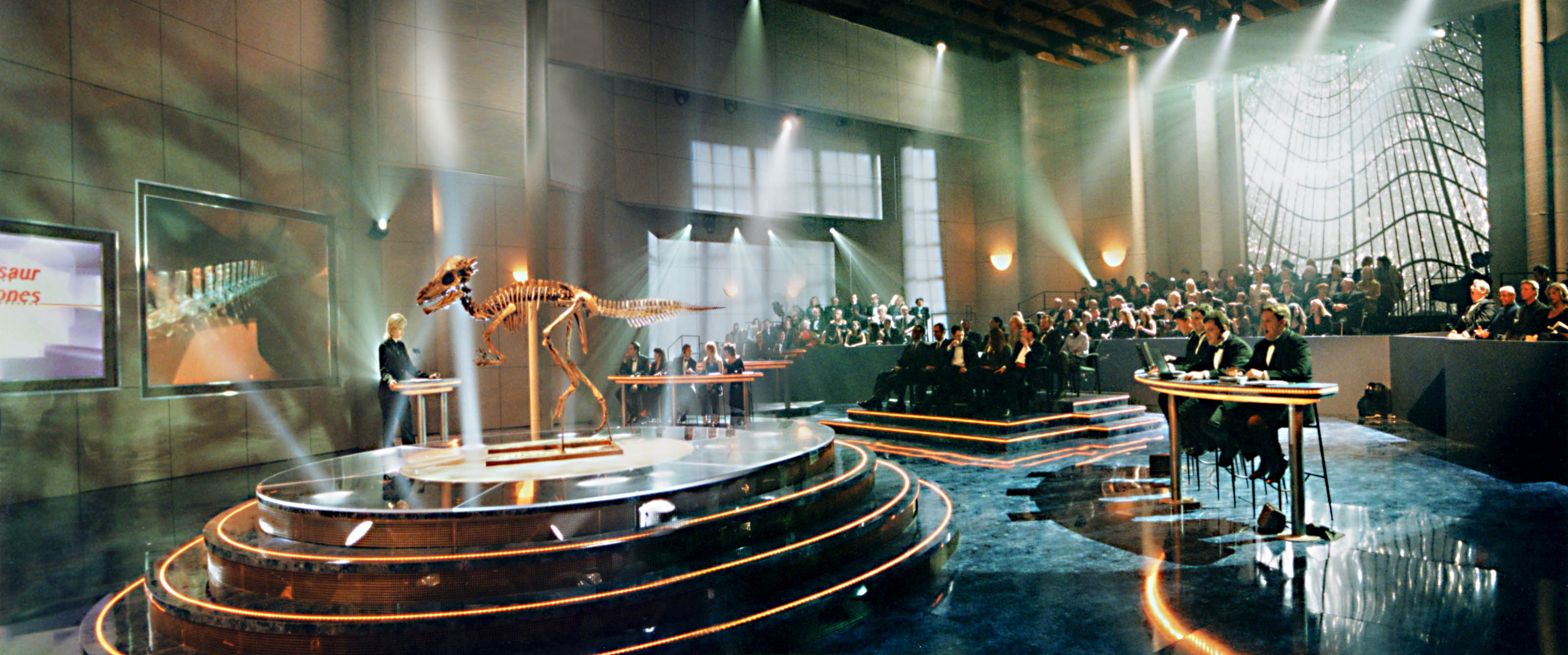  THE ULTIMATE AUCTION 