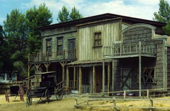  WILD WEST SHOWDOWN 